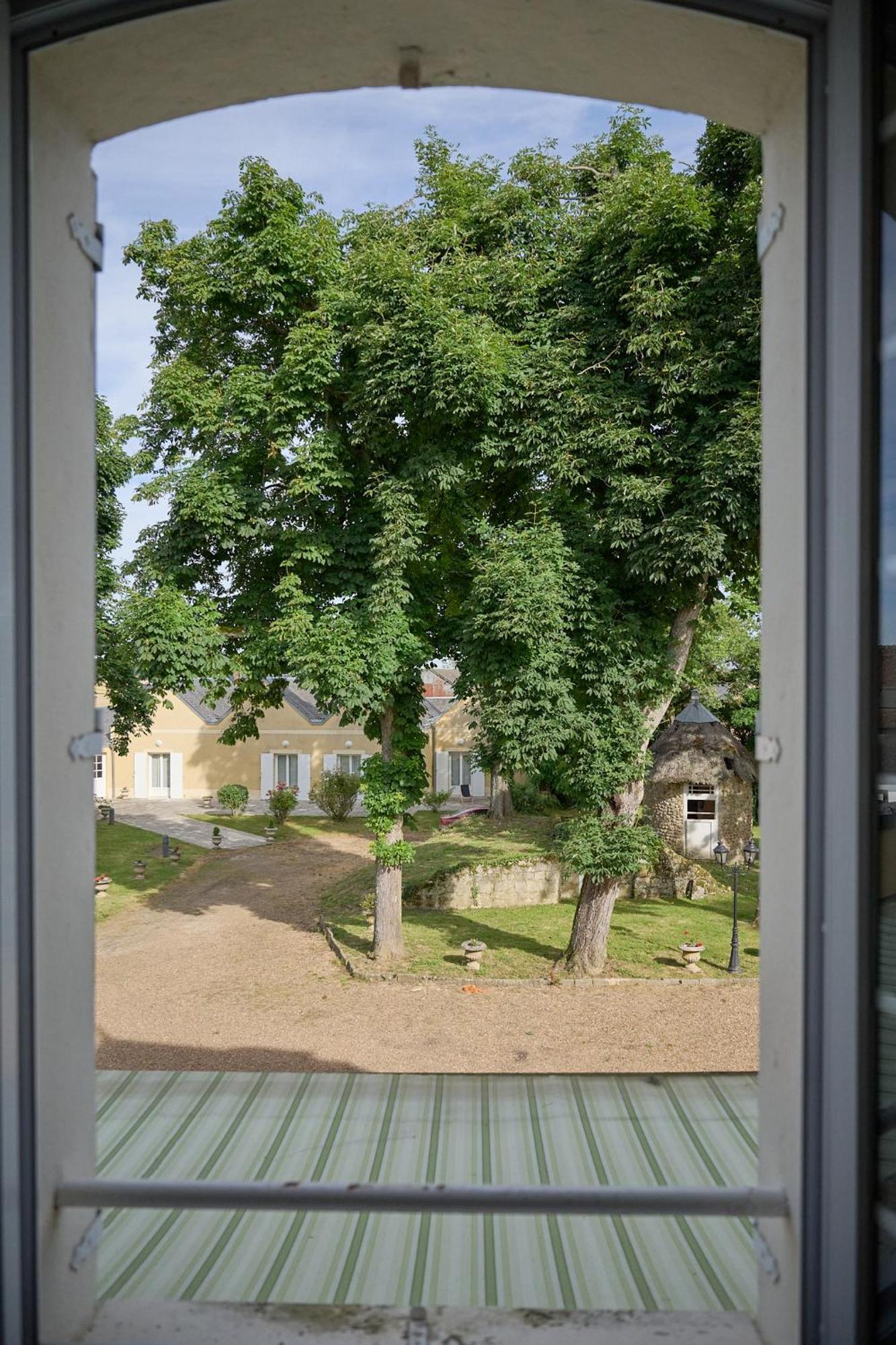 Chateau Du Bois Guibert Bonneval  Номер фото
